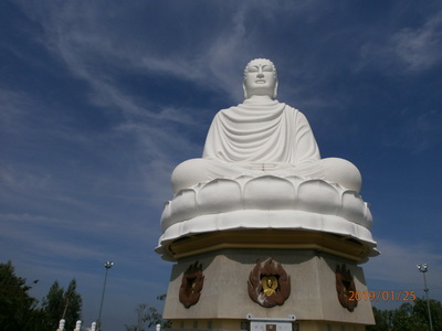 Белый Будда