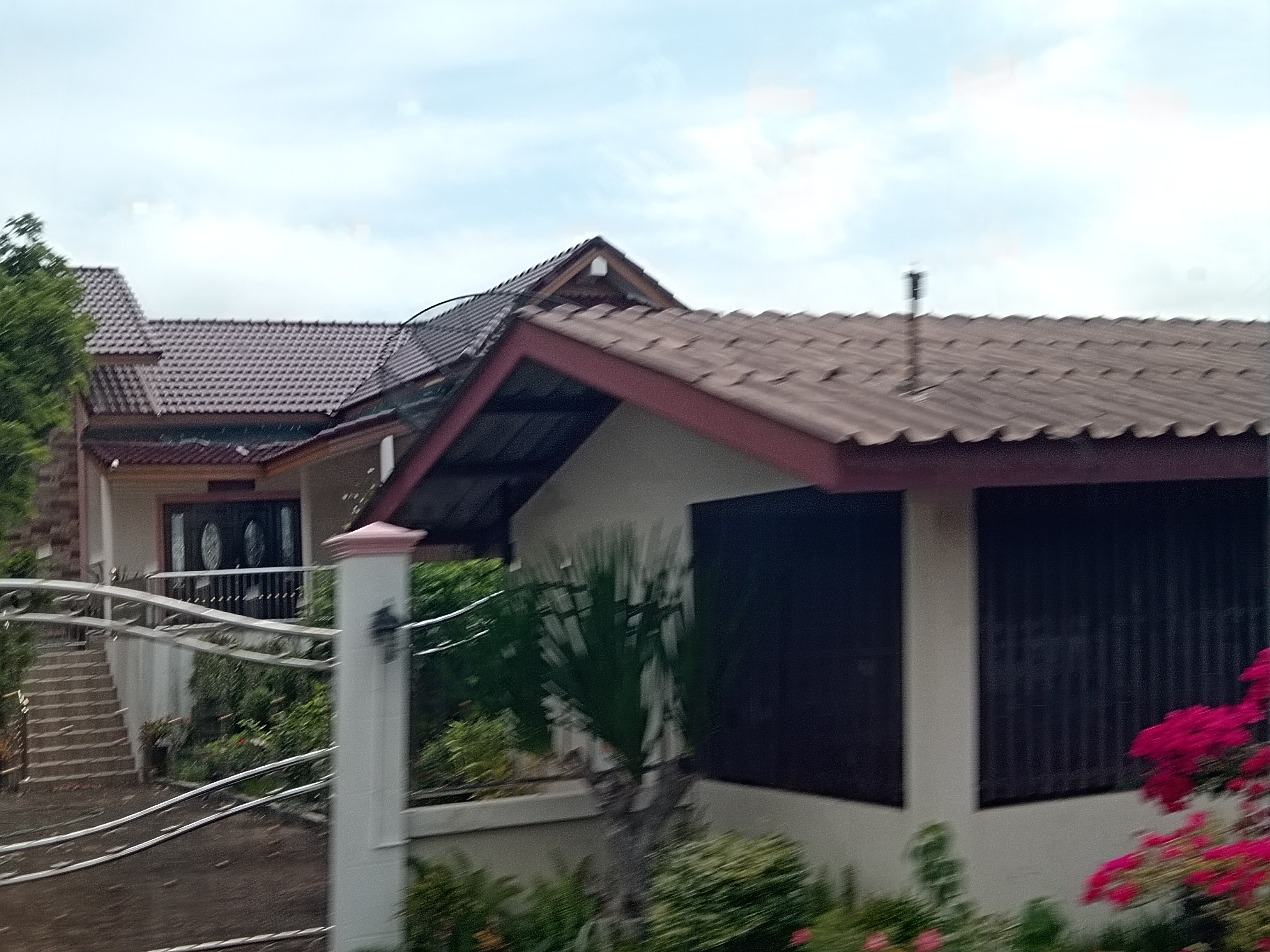 Wat Pak Nam Khaem Nu